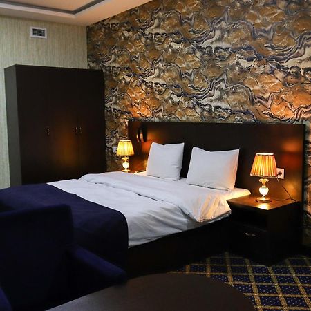 Kristal Inn Hotel Баку Екстер'єр фото