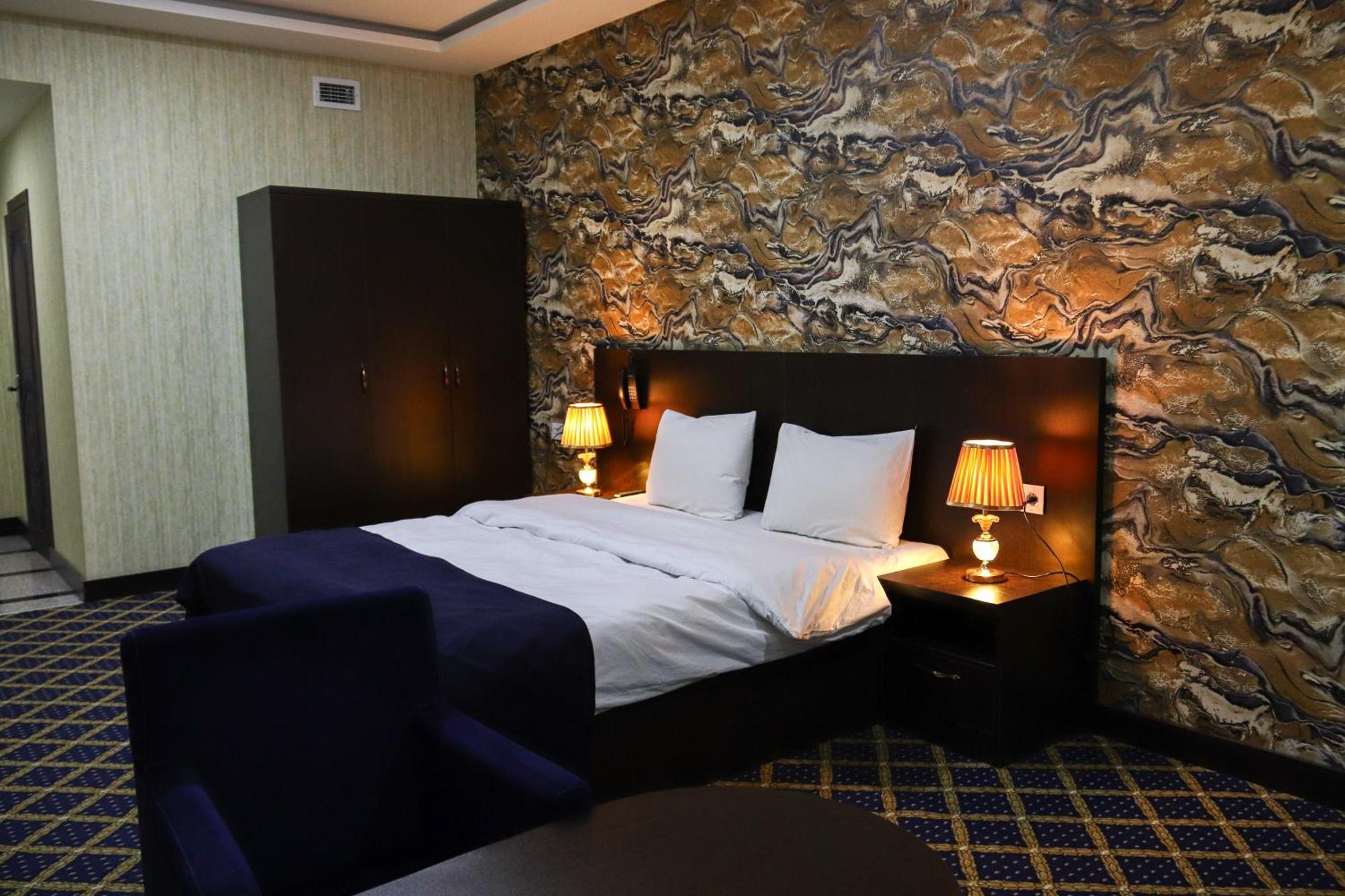 Kristal Inn Hotel Баку Екстер'єр фото