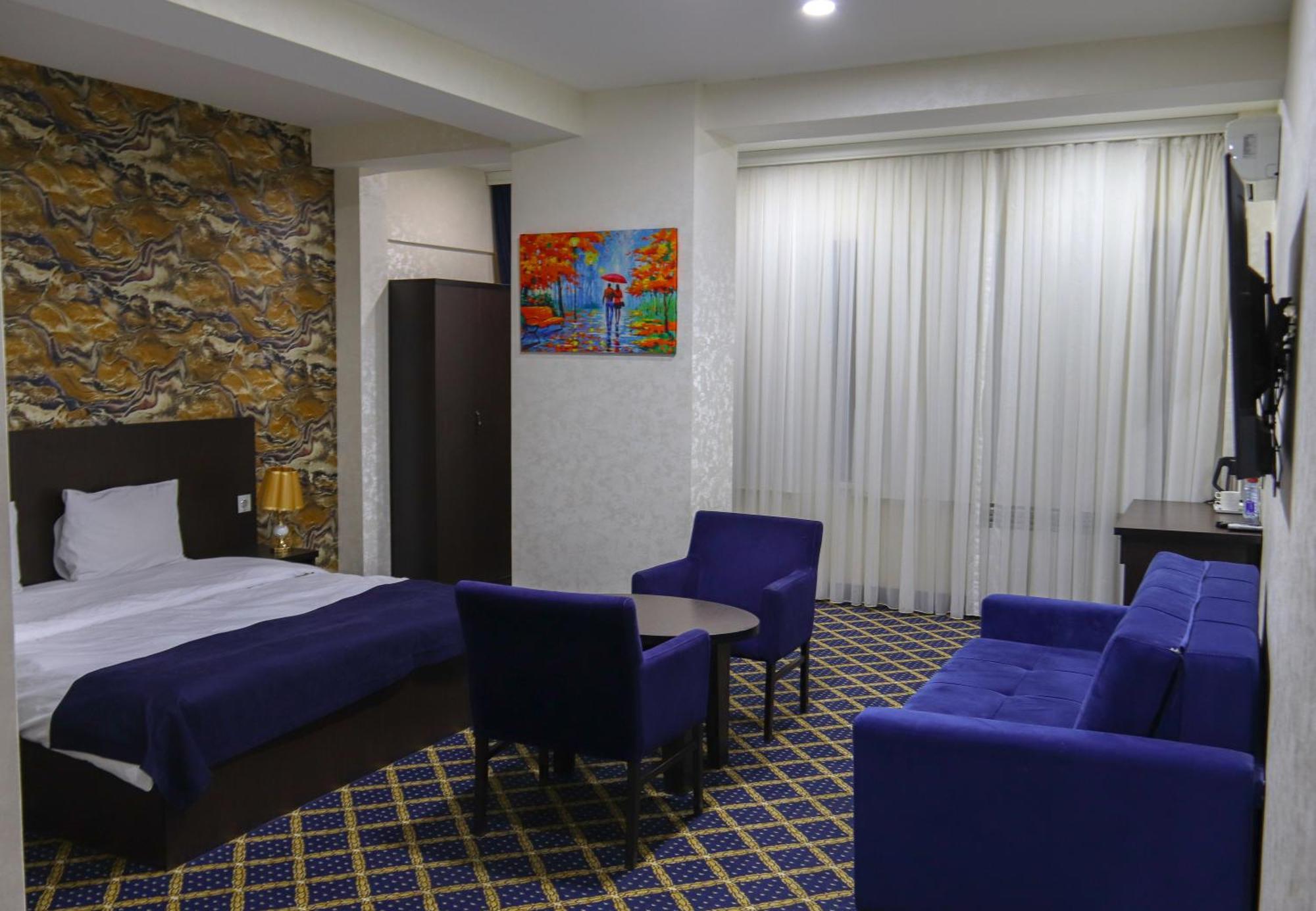 Kristal Inn Hotel Баку Екстер'єр фото